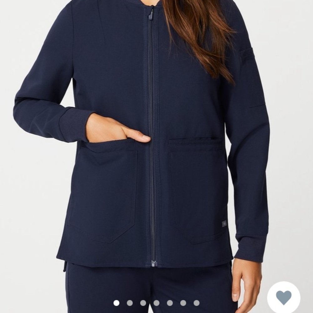 FIGS - Small Bellery Scrub Jacket